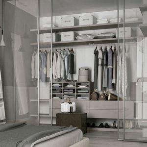 corner walk-in wardrobe