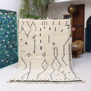 minimalist design rug 1