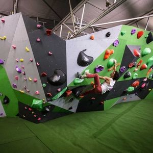 public building climbing boulder