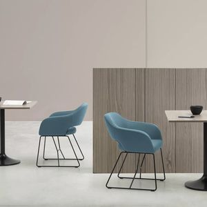 contemporary visitor chair 1