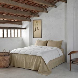 synthetic quilt
