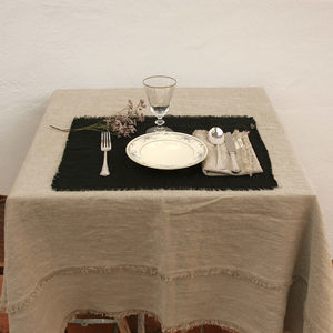 linen placemat