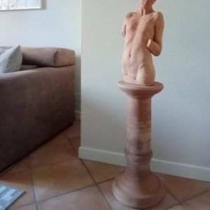 traditional pedestal 1