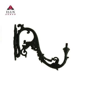 cast iron street light bracket 1