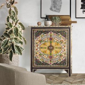 floor-standing storage cabinet