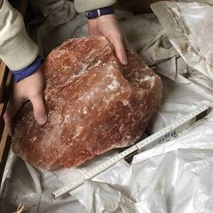 wall salt stone