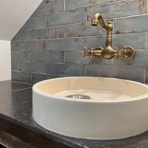 countertop washbasin