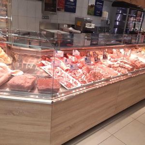 counter refrigerated display case