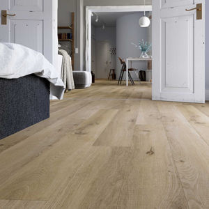 SPC flooring