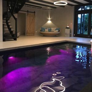custom swimming pool