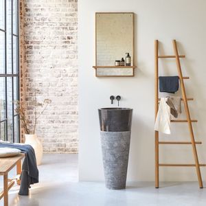 free-standing washbasin