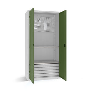 tool cupboard