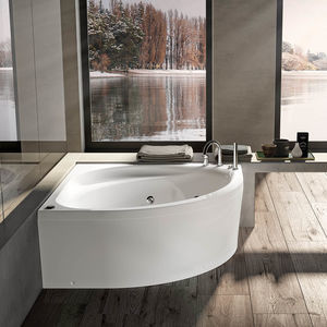 corner bathtub