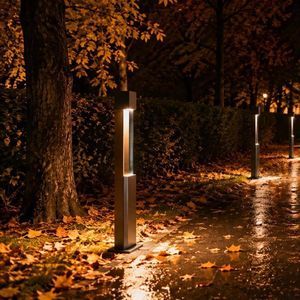 garden bollard light