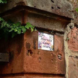 outdoor signage plate