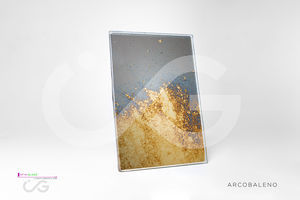 wall-mounted mirror 1