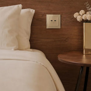USB charger 1