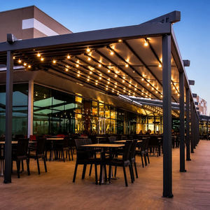 self-supporting pergola
