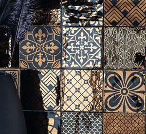 metallized ceramic mosaic tile