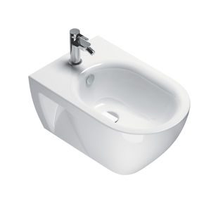 wall-hung bidet / ceramic