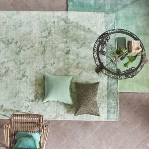 contemporary rug