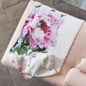 linen lap robe