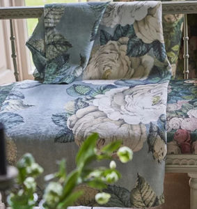 linen lap robe