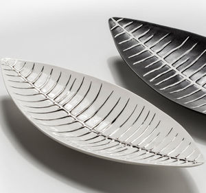 porcelain centerpiece