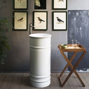 free-standing washbasin 1