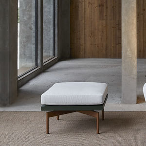 contemporary pouf 1