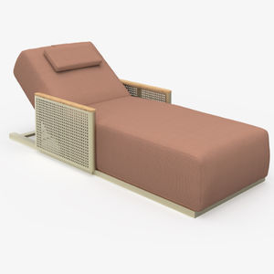 original design sun lounger 1