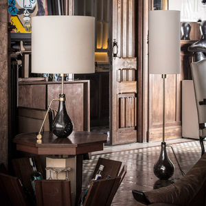 floor-standing lamp