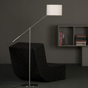 floor-standing lamp