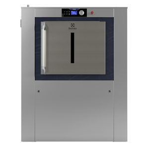 side-loading washer-extractor