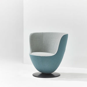 contemporary visitor chair