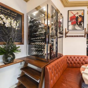 restaurant wine cabinet
