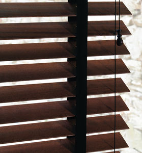 Venetian blinds