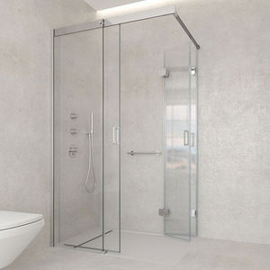 sliding shower screen