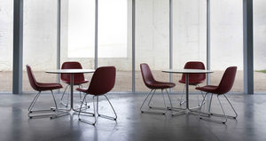contemporary visitor chair