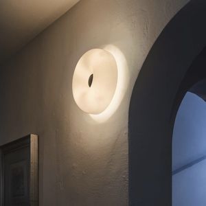 contemporary wall light