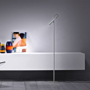 floor-standing lamp