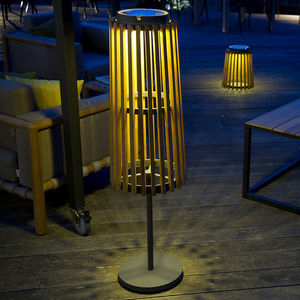 floor-standing lamp