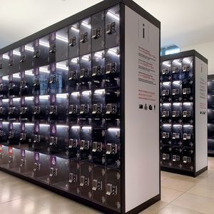 melamine left-luggage locker 1