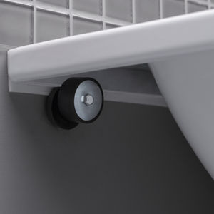 bathtub wall bracket 1