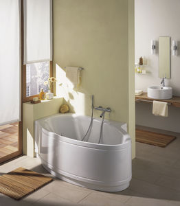 free-standing bathtub