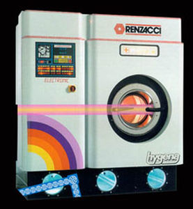 dry cleaning machine