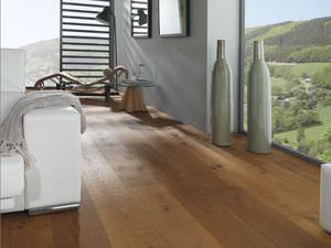 solid parquet floor / glued / aged