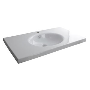 wall-mounted washbasin