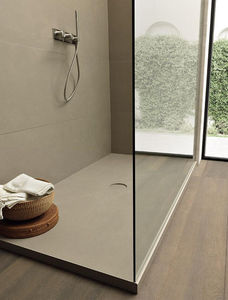 fixed shower screen