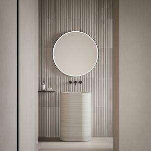 wall-mounted washbasin